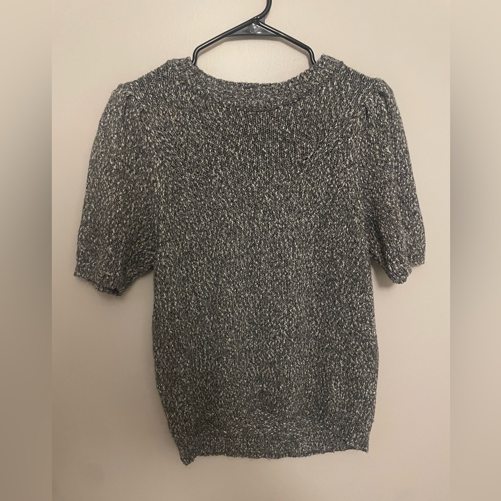 puffed sleeevs sweater tee